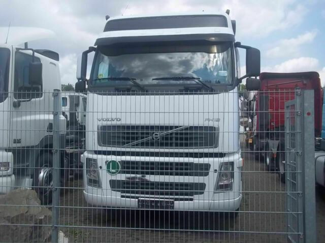 Volvo FH12-420 Globelt. VEB Klima Kipphydraulik - Vilcējs: foto 1 Volvo FH12-420 Globelt. VEB Klima Kipphydraulik - Vilcējs: foto 1