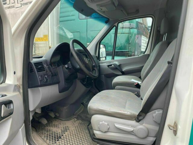 Volkswagen Crafter TDI Lang/Klima 3-Sitzer - Kravas mikroautobuss: foto 4 Volkswagen Crafter TDI Lang/Klima 3-Sitzer - Kravas mikroautobuss: foto 4