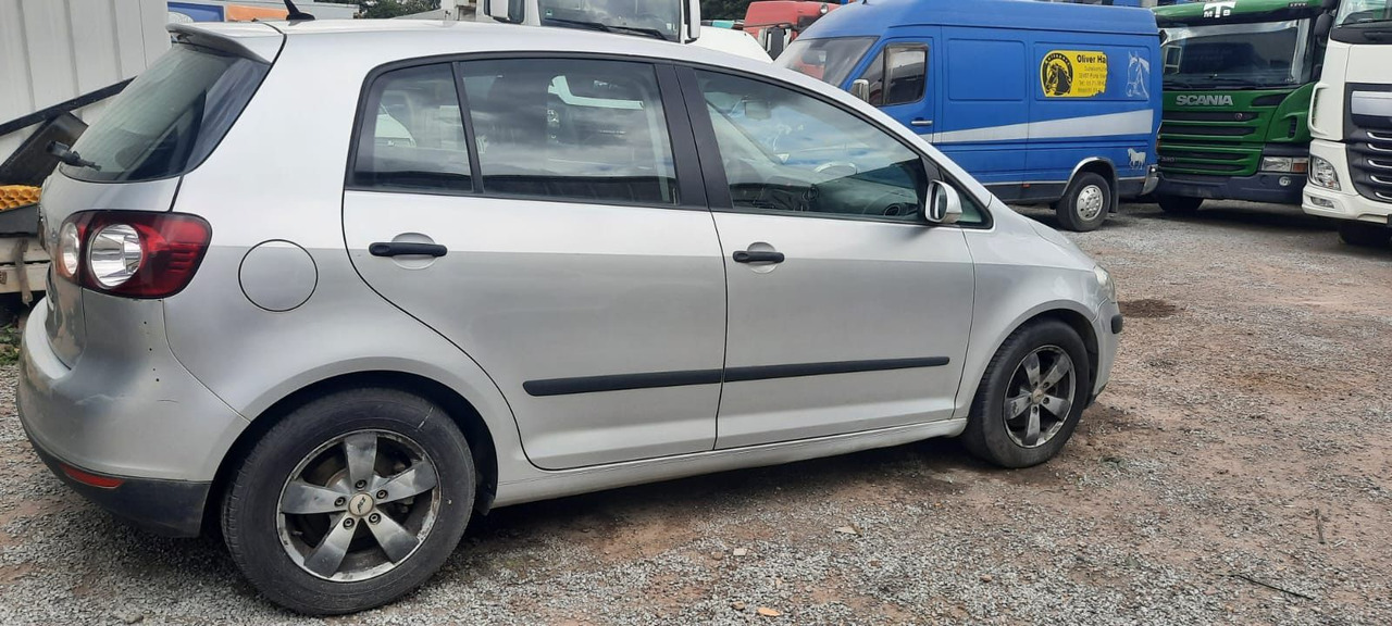 Volkswagen Golf Plus 1.9 TDI DSG DPF Comfortline - Sedans: foto 2 Volkswagen Golf Plus 1.9 TDI DSG DPF Comfortline - Sedans: foto 2