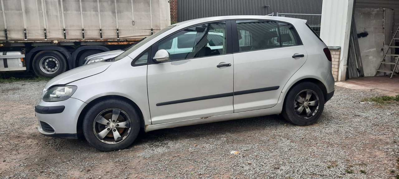 Volkswagen Golf Plus 1.9 TDI DSG DPF Comfortline - Sedans: foto 4 Volkswagen Golf Plus 1.9 TDI DSG DPF Comfortline - Sedans: foto 4