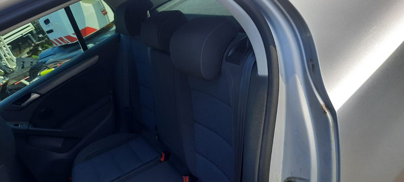Volkswagen Golf - Hečbeks: foto 5 Volkswagen Golf - Hečbeks: foto 5