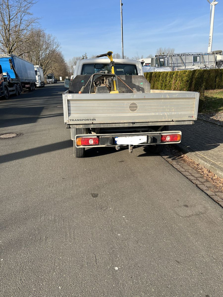 Volkswagen TDI T5 Pritsche - Automašīna ar kravas platformu, Kravas-pasažieru furgons: foto 4 Volkswagen TDI T5 Pritsche - Automašīna ar kravas platformu, Kravas-pasažieru furgons: foto 4