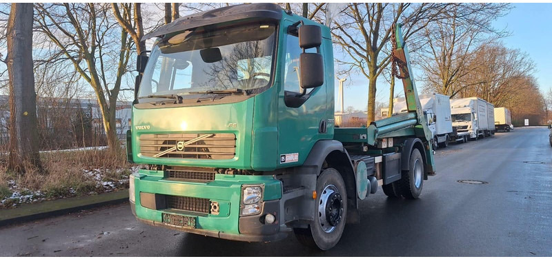 Volvo Absetzkipper FE-320 - Būvgružu konteineru vedējs: foto 1 Volvo Absetzkipper FE-320 - Būvgružu konteineru vedējs: foto 1