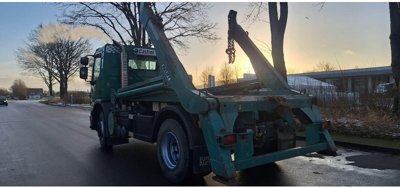 Volvo Absetzkipper FE-320 - Būvgružu konteineru vedējs: foto 3 Volvo Absetzkipper FE-320 - Būvgružu konteineru vedējs: foto 3