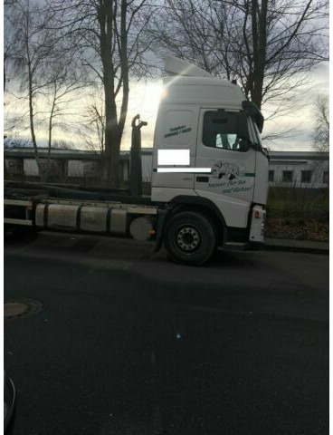 Volvo FH12-420 G.Haus 2xBett Klima Schaltgetriebe Reta - Pacēlājs ar āķi: foto 5 Volvo FH12-420 G.Haus 2xBett Klima Schaltgetriebe Reta - Pacēlājs ar āķi: foto 5