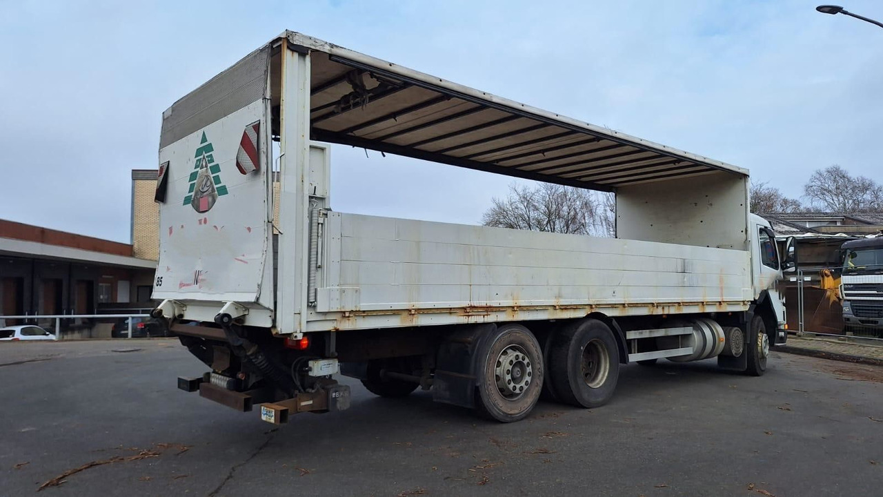 Volvo FM7 6x2 Koffer 3x vorhanden - Kravas automašīna ar slēgto virsbūvi: foto 3 Volvo FM7 6x2 Koffer 3x vorhanden - Kravas automašīna ar slēgto virsbūvi: foto 3