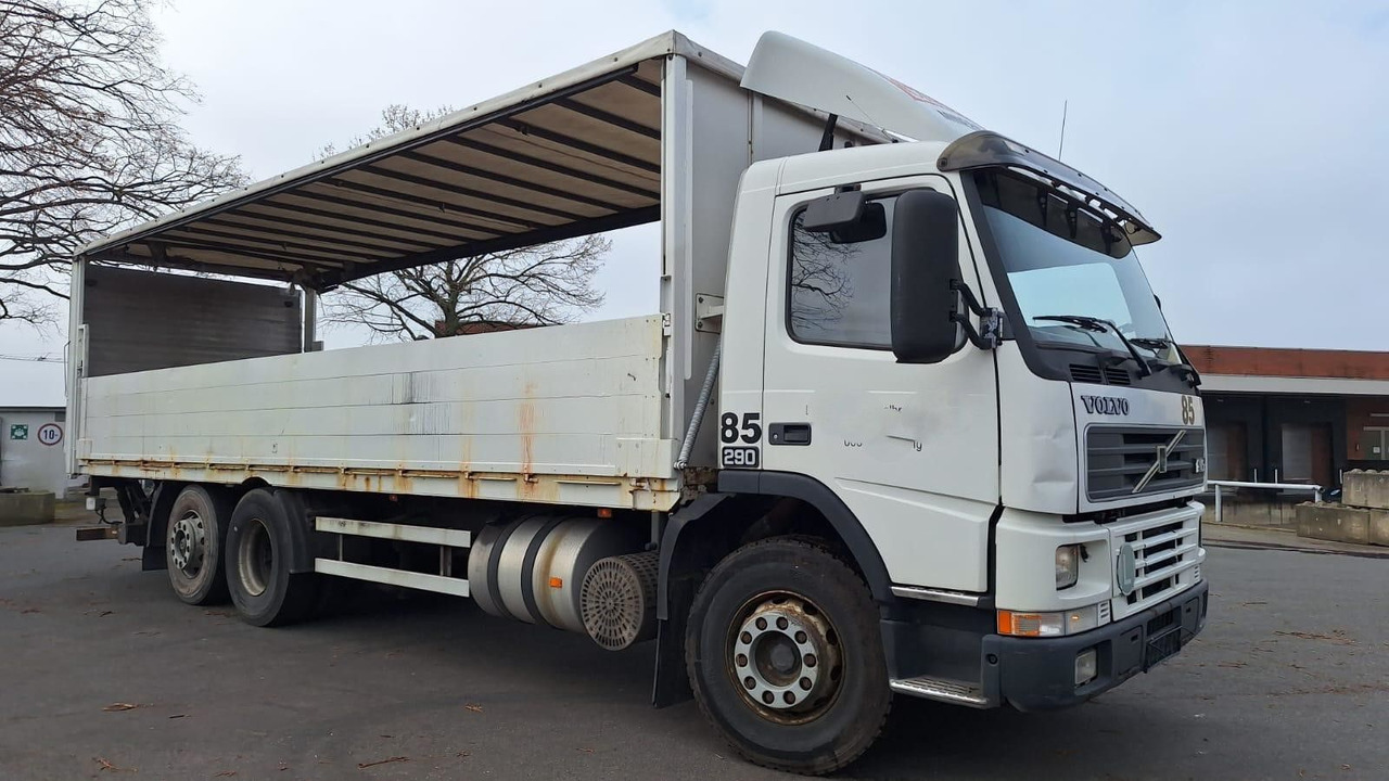 Volvo FM7 6x2 Koffer 3x vorhanden - Kravas automašīna ar slēgto virsbūvi: foto 2 Volvo FM7 6x2 Koffer 3x vorhanden - Kravas automašīna ar slēgto virsbūvi: foto 2
