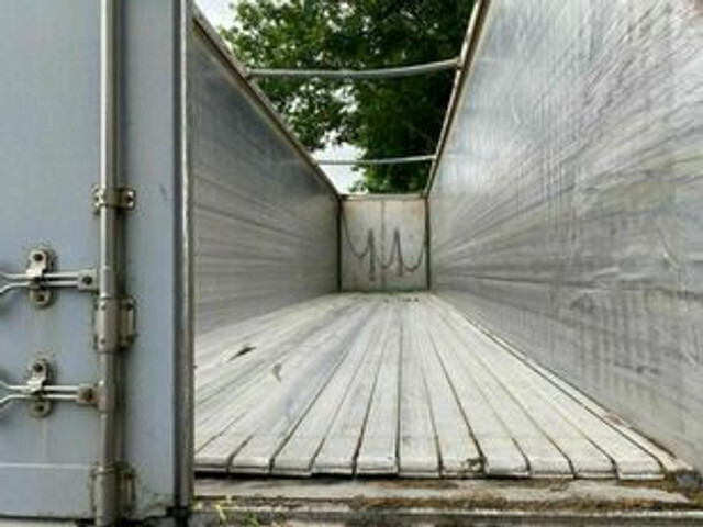 Kraker CF-Z Schubodenauflieger 90Kubik - Puspiekabe kustīgās grīdas: foto 3 Kraker CF-Z Schubodenauflieger 90Kubik - Puspiekabe kustīgās grīdas: foto 3