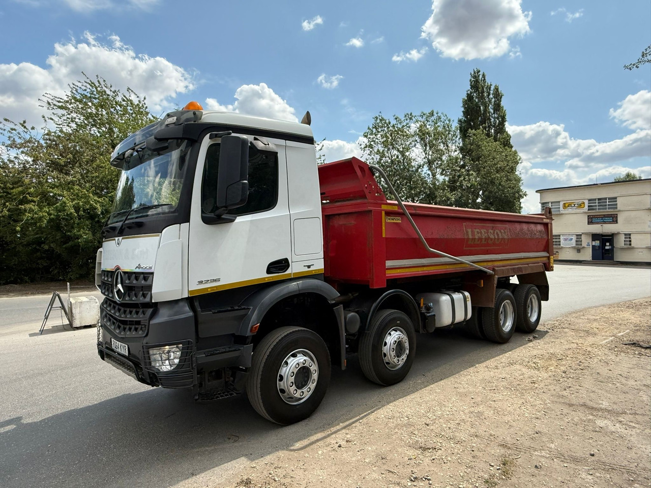 Kravas automašīna pašizgāzējs 2014 Mercedes Arocs Tipper Truck RFE: foto 9