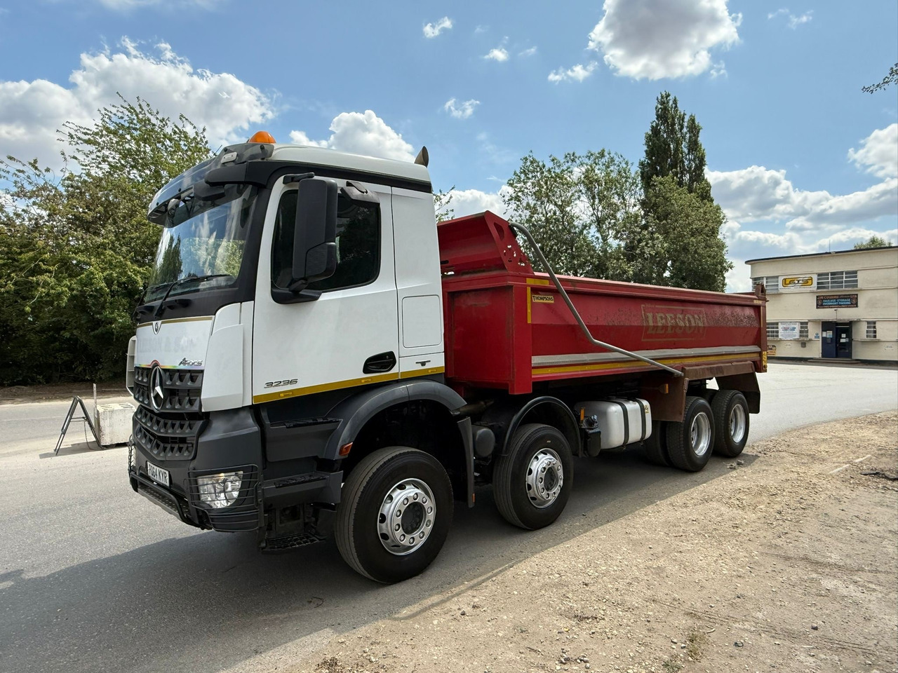 Kravas automašīna pašizgāzējs 2014 Mercedes Arocs Tipper Truck RFE: foto 10