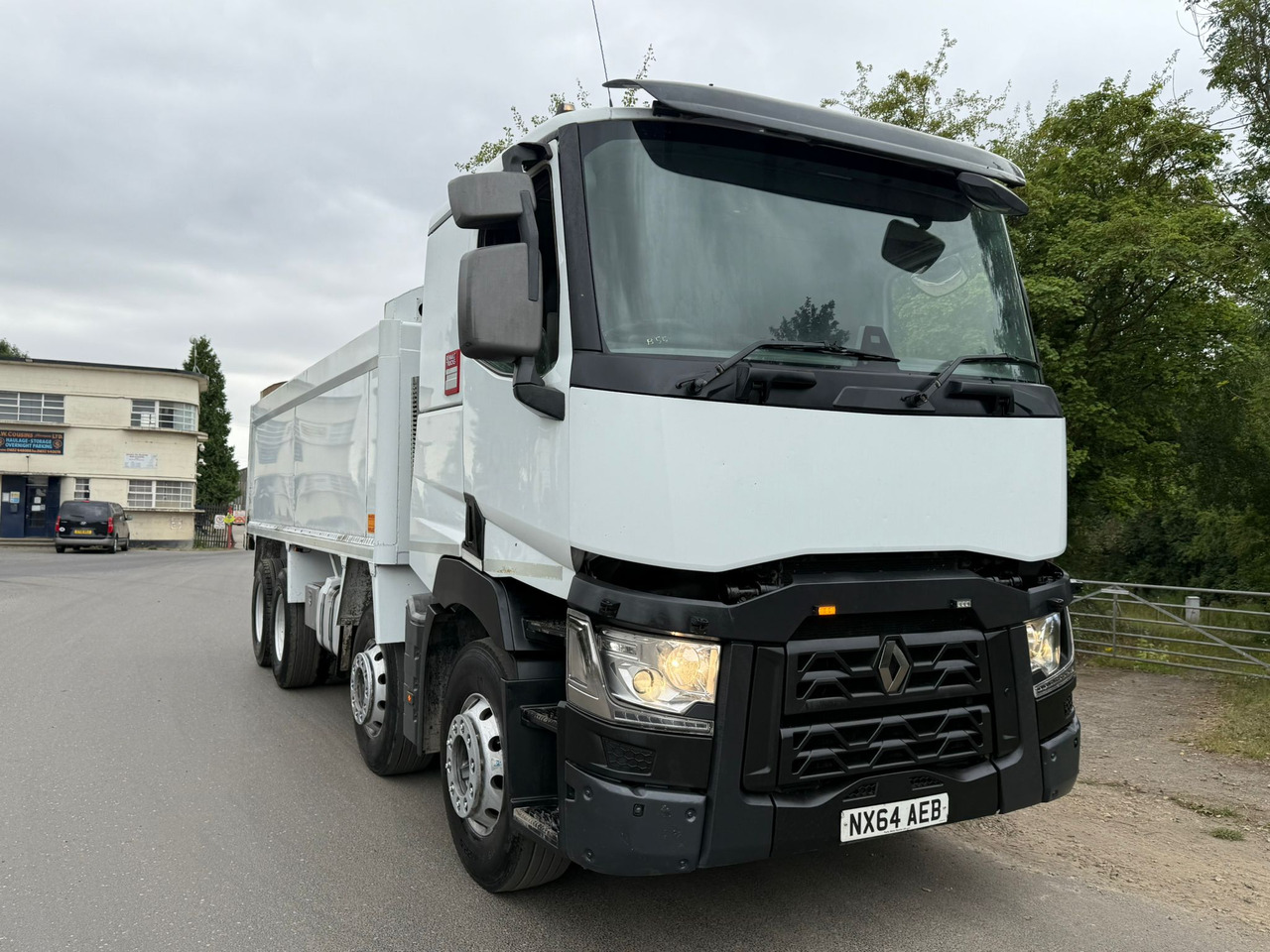 2014 Renault C380 Tipper Truck - Kravas automašīna pašizgāzējs: foto 1 2014 Renault C380 Tipper Truck - Kravas automašīna pašizgāzējs: foto 1