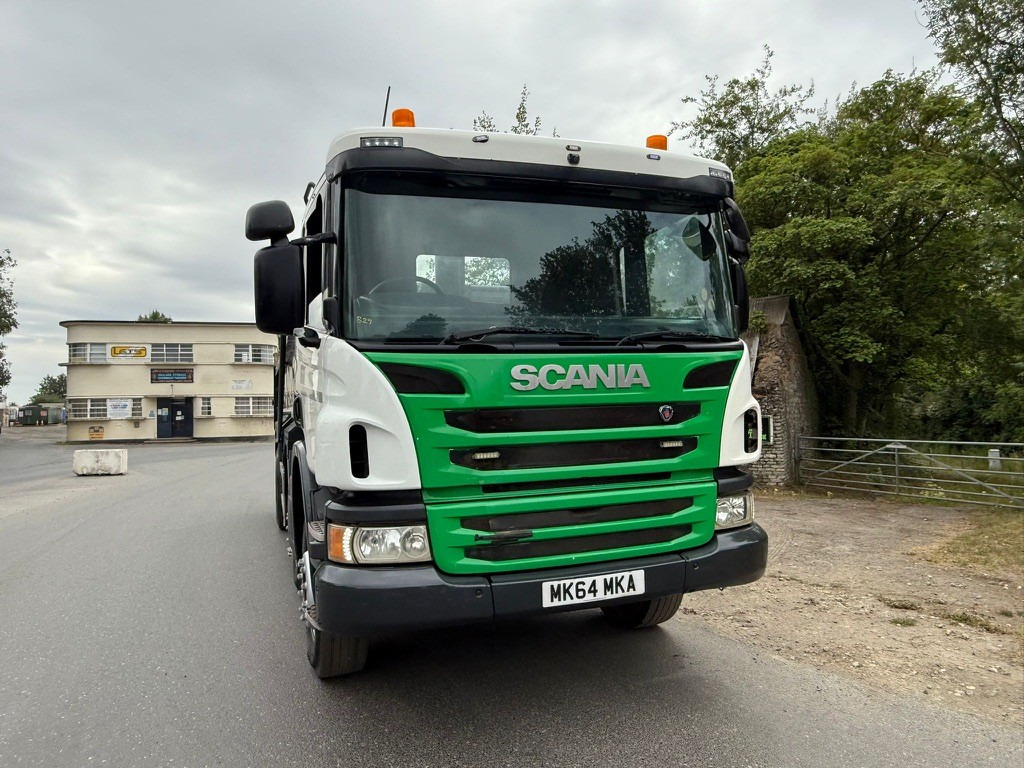 2014 Scania P400 Tipper Truck - Kravas automašīna pašizgāzējs: foto 5 2014 Scania P400 Tipper Truck - Kravas automašīna pašizgāzējs: foto 5