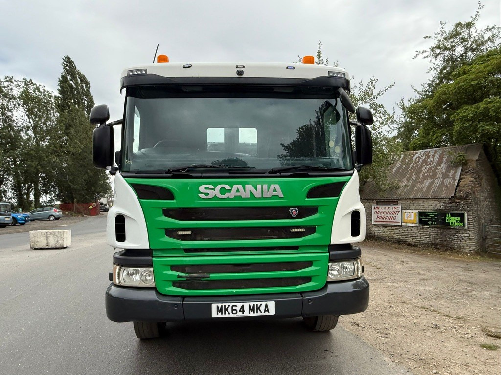 2014 Scania P400 Tipper Truck - Kravas automašīna pašizgāzējs: foto 3 2014 Scania P400 Tipper Truck - Kravas automašīna pašizgāzējs: foto 3