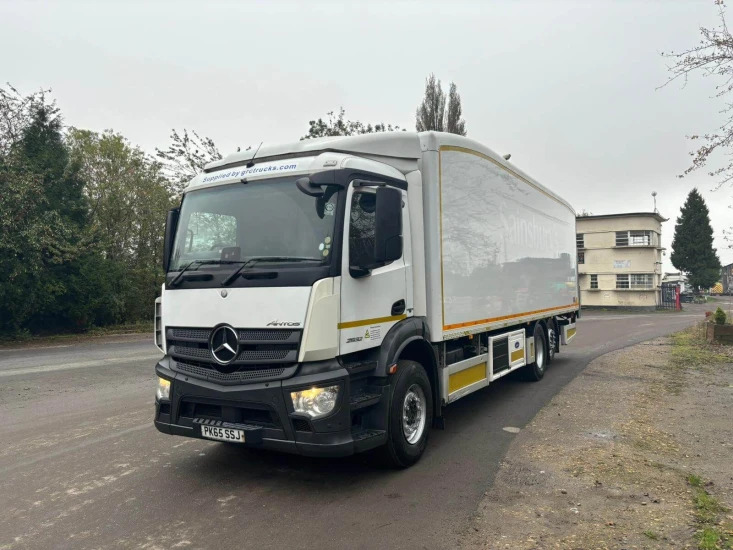 2015 Mercedes Axor 2532 Refrigerated Truck SSJ Axor - Kravas automašīna refrižerators: foto 1 2015 Mercedes Axor 2532 Refrigerated Truck SSJ Axor - Kravas automašīna refrižerators: foto 1