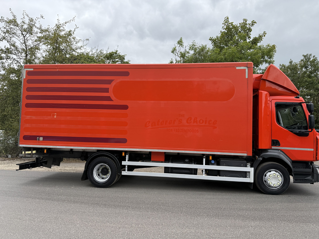 Kravas automašīna refrižerators 2015 Renault D Refrigerated Truck: foto 15