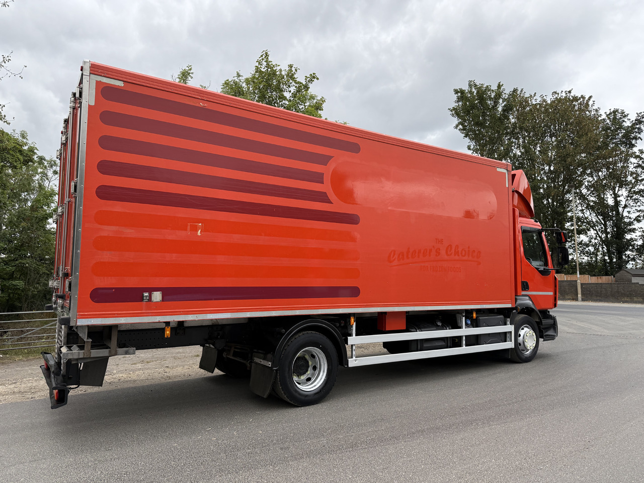 Kravas automašīna refrižerators 2015 Renault D Refrigerated Truck: foto 19