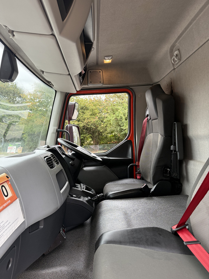 Kravas automašīna refrižerators 2015 Renault D Refrigerated Truck: foto 29