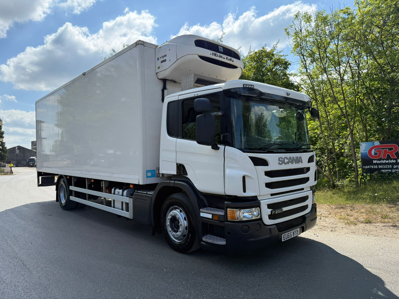 2015 Scania P250 Rigid Truck - Kravas automašīna refrižerators: foto 1 2015 Scania P250 Rigid Truck - Kravas automašīna refrižerators: foto 1