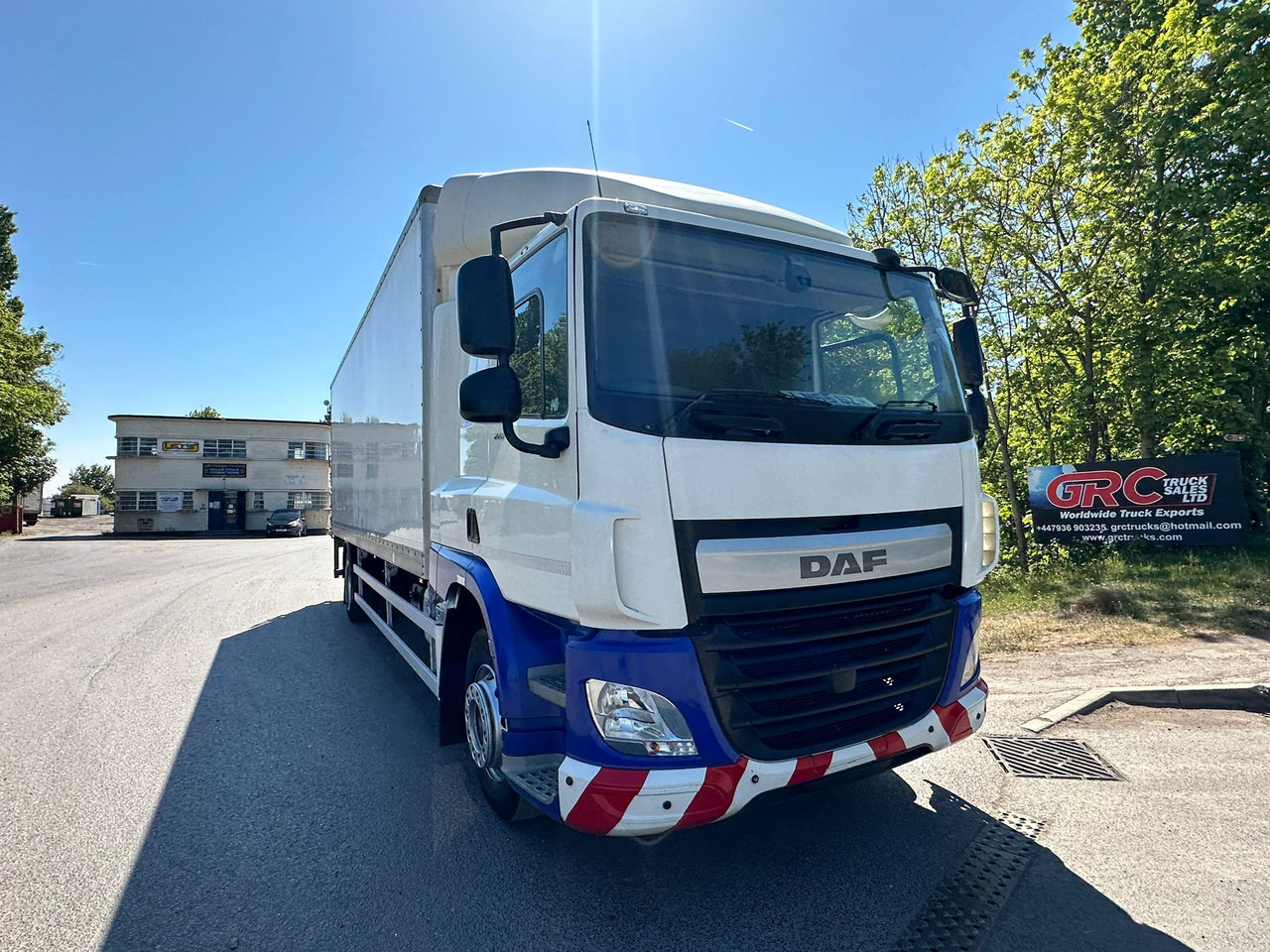 2016 DAF CF 220 Rigid Truck - Kravas automašīna ar slēgto virsbūvi: foto 1 2016 DAF CF 220 Rigid Truck - Kravas automašīna ar slēgto virsbūvi: foto 1
