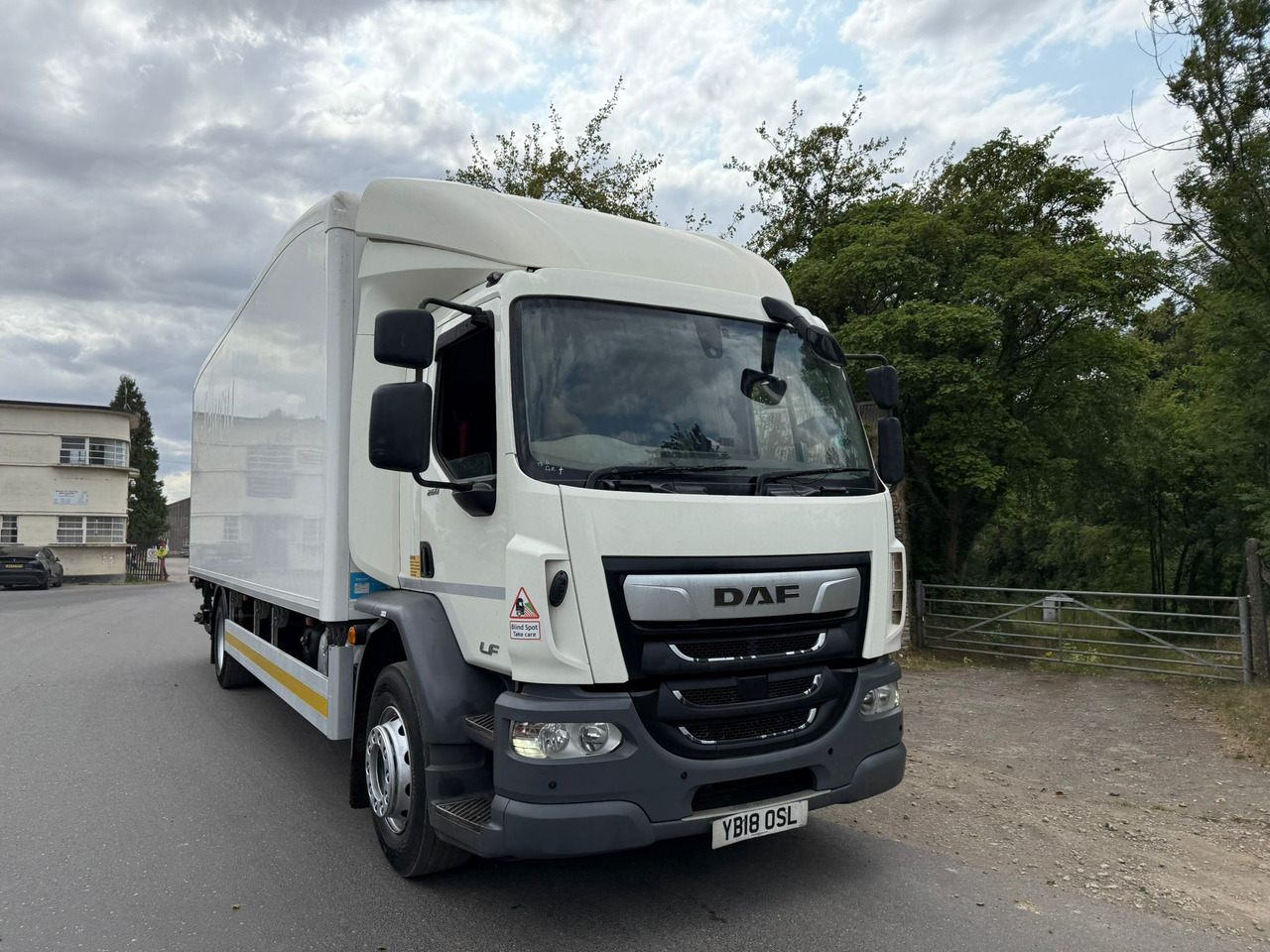 2018 DAF LF 280 Refrigerated Truck - Kravas automašīna refrižerators: foto 3 2018 DAF LF 280 Refrigerated Truck - Kravas automašīna refrižerators: foto 3