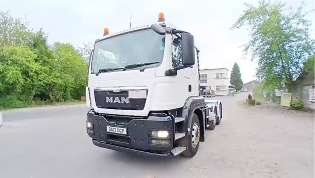 2013 MAN TGS 24 440 Tractor Unit - Vilcējs: foto 2 2013 MAN TGS 24 440 Tractor Unit - Vilcējs: foto 2