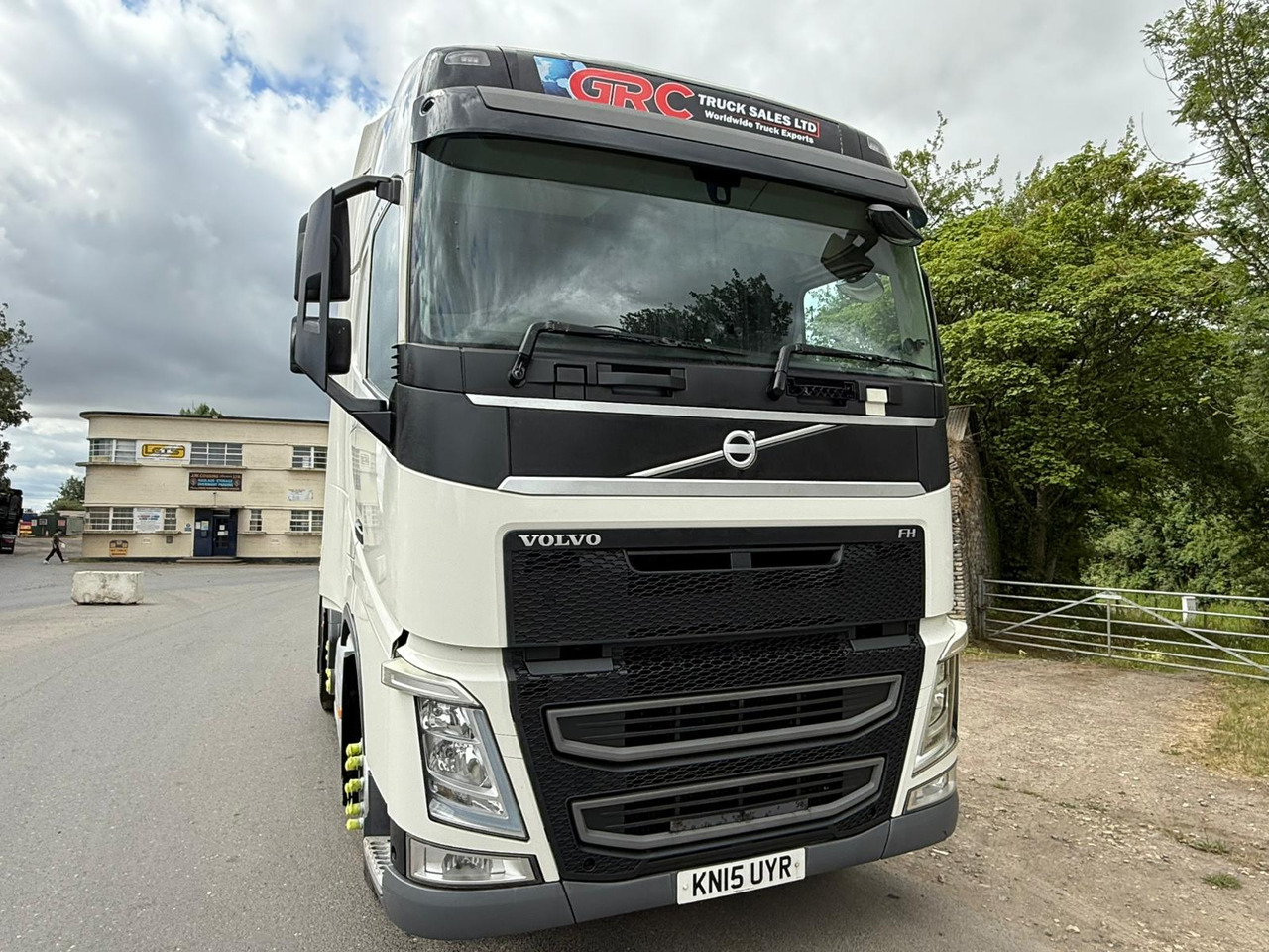 2015 Volvo FH 460 Tractor Unit - Vilcējs: foto 2 2015 Volvo FH 460 Tractor Unit - Vilcējs: foto 2