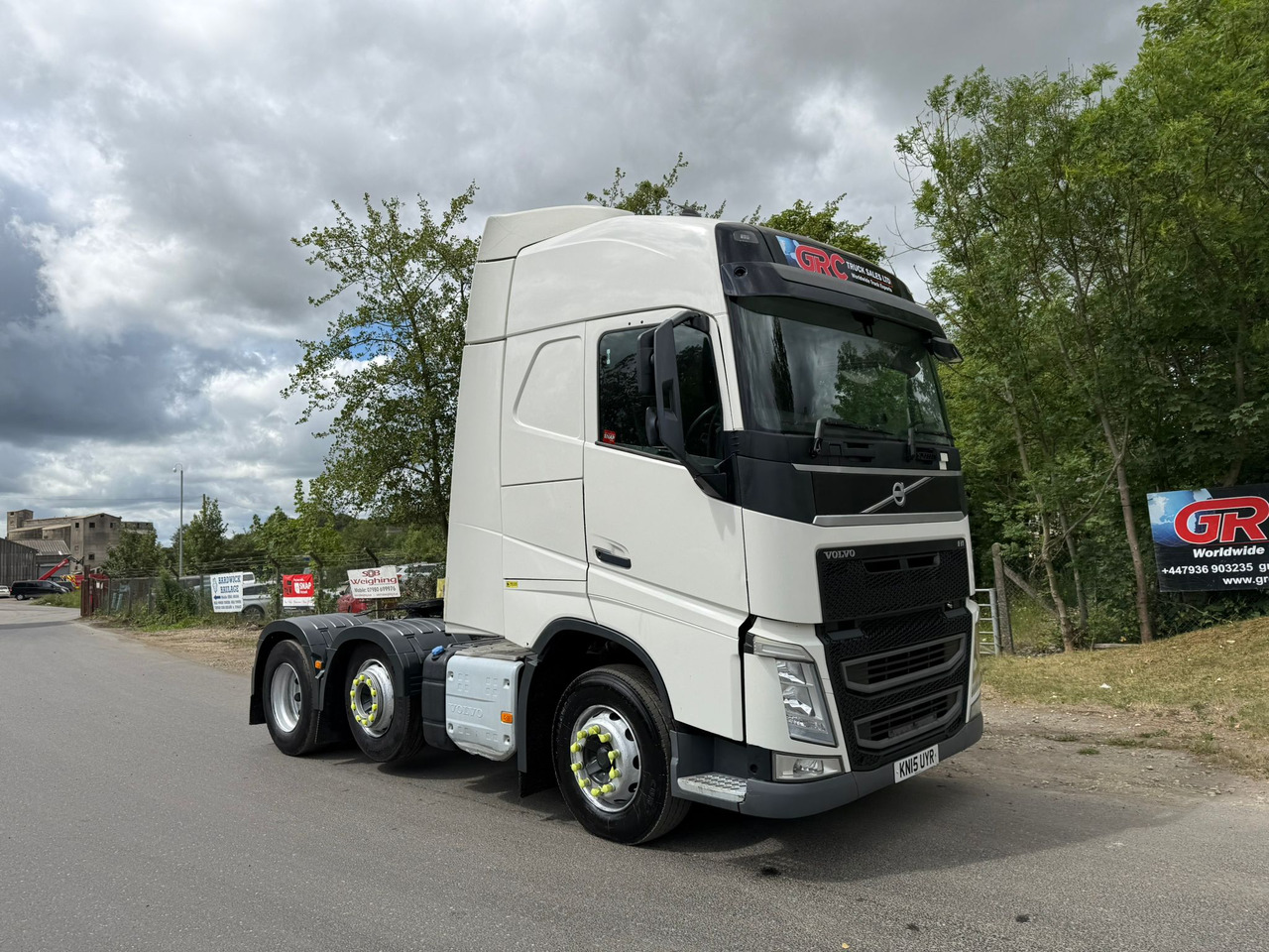 2015 Volvo FH 460 Tractor Unit - Vilcējs: foto 1 2015 Volvo FH 460 Tractor Unit - Vilcējs: foto 1