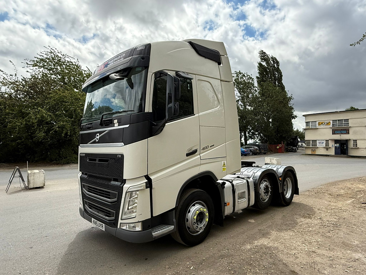 2015 Volvo FH 460 Tractor Unit - Vilcējs: foto 5 2015 Volvo FH 460 Tractor Unit - Vilcējs: foto 5