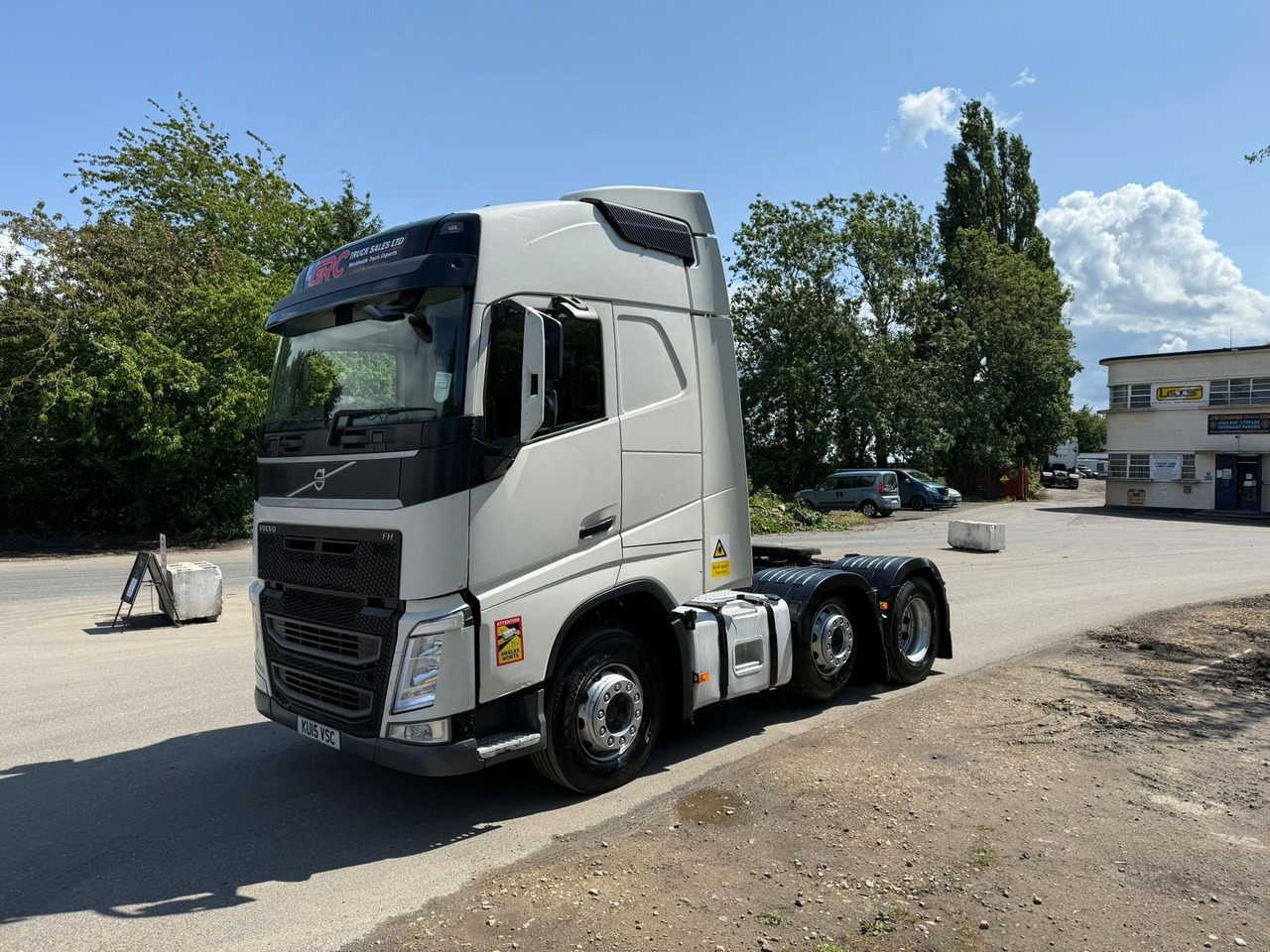 2015 Volvo FH 500 Tractor Unit - Vilcējs: foto 4 2015 Volvo FH 500 Tractor Unit - Vilcējs: foto 4
