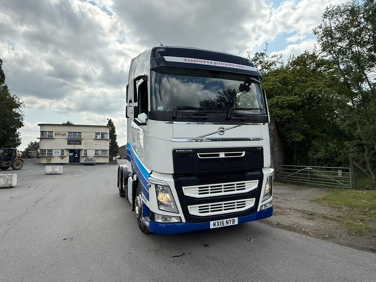 2015 Volvo FH 500 Tractor Unit - Vilcējs: foto 2 2015 Volvo FH 500 Tractor Unit - Vilcējs: foto 2