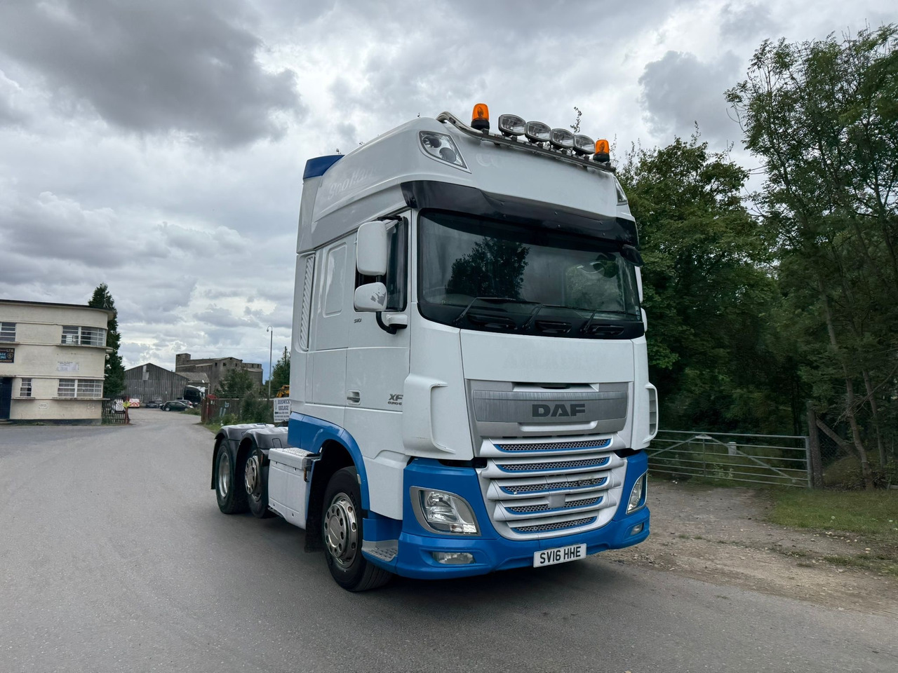 2016 DAF XF 510 Tractor Unit - Vilcējs: foto 2 2016 DAF XF 510 Tractor Unit - Vilcējs: foto 2