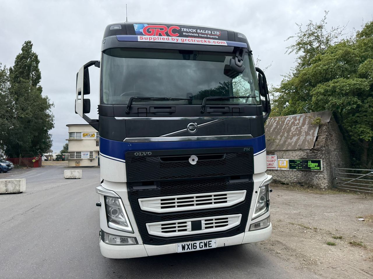 2016 Volvo FH 460 Tractor Unit - Vilcējs: foto 4 2016 Volvo FH 460 Tractor Unit - Vilcējs: foto 4