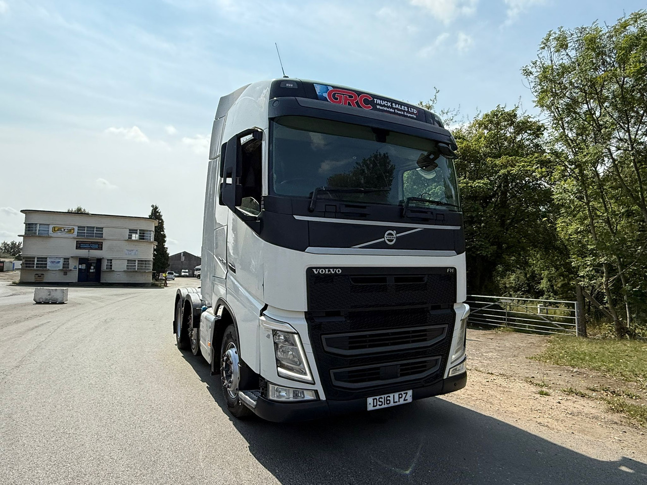 2016 Volvo FH 460 Tractor Unit - Vilcējs: foto 1 2016 Volvo FH 460 Tractor Unit - Vilcējs: foto 1