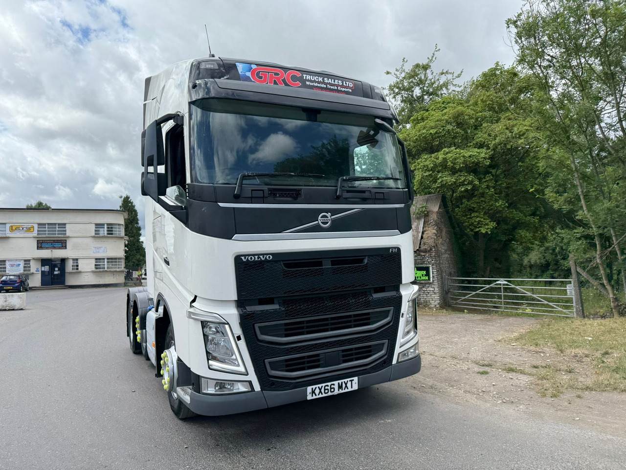 2016 Volvo FH 460 Tractor Unit - Vilcējs: foto 2 2016 Volvo FH 460 Tractor Unit - Vilcējs: foto 2