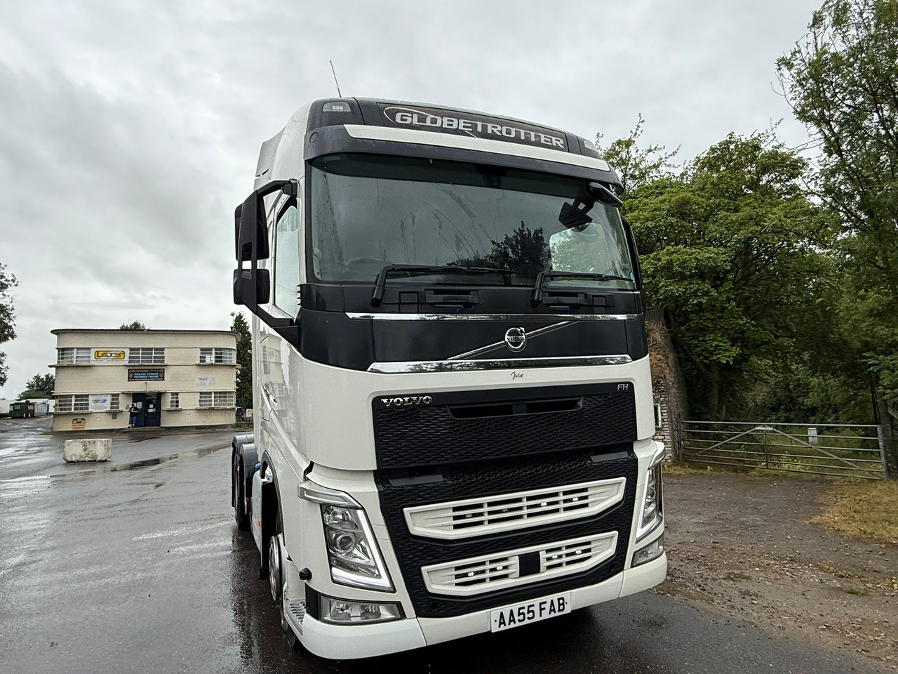 2016 Volvo FH 460 Tractor Unit - Vilcējs: foto 2 2016 Volvo FH 460 Tractor Unit - Vilcējs: foto 2