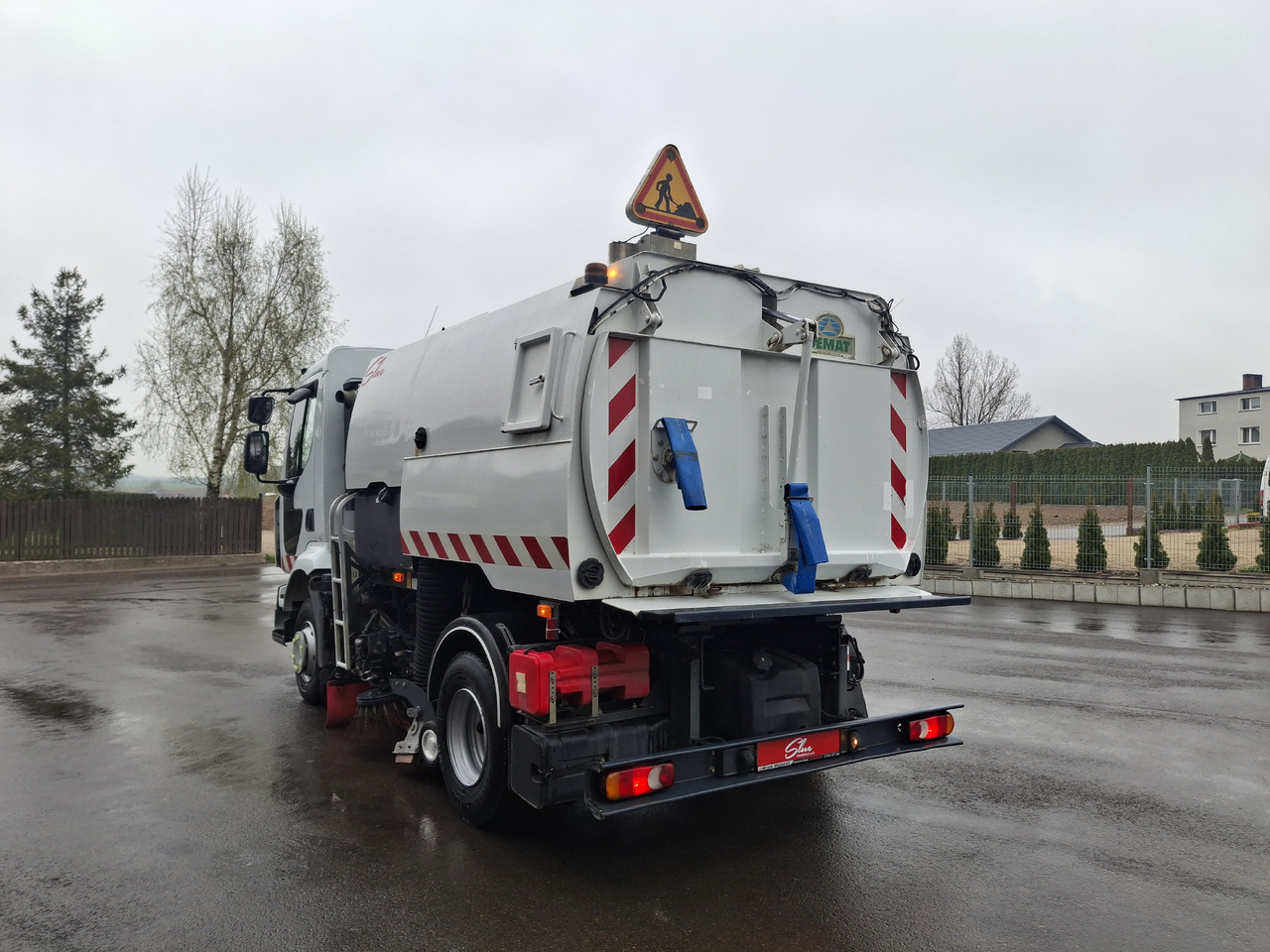 RENAULT Midlum 220 Zamiatarka Kehrmaschine Johnston 2 Motoren Szczotki L/R - Ielu tīrīšanas mašīna: foto 3 RENAULT Midlum 220 Zamiatarka Kehrmaschine Johnston 2 Motoren Szczotki L/R - Ielu tīrīšanas mašīna: foto 3