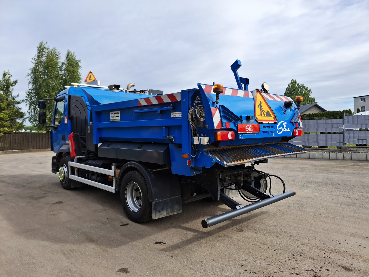 Renault D16 - Gudronators: foto 2 Renault D16 - Gudronators: foto 2