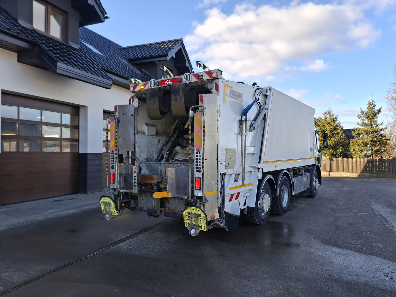 Renault D26 Śmieciarka Mullwagen Environnement VR5 LEV Euro 6 - Atkritumu vedējs: foto 4 Renault D26 Śmieciarka Mullwagen Environnement VR5 LEV Euro 6 - Atkritumu vedējs: foto 4