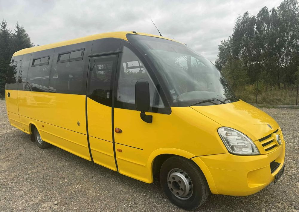 Mikroautobuss, Pasažieru furgons Iveco Daily: foto 1