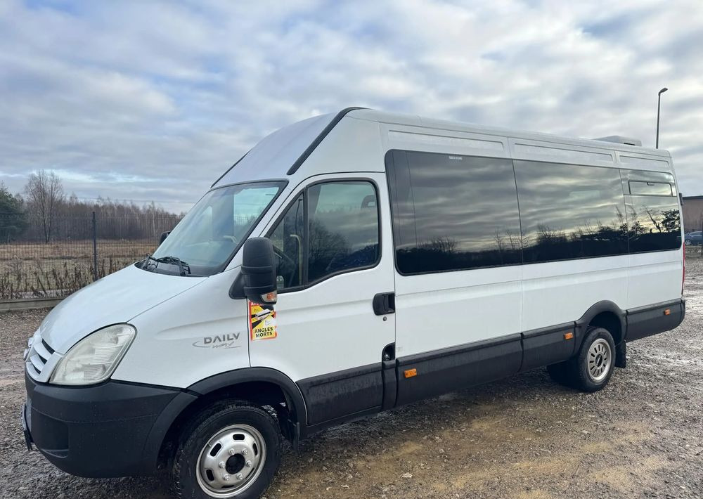 Iveco Daily - Mikroautobuss, Pasažieru furgons: foto 3 Iveco Daily - Mikroautobuss, Pasažieru furgons: foto 3