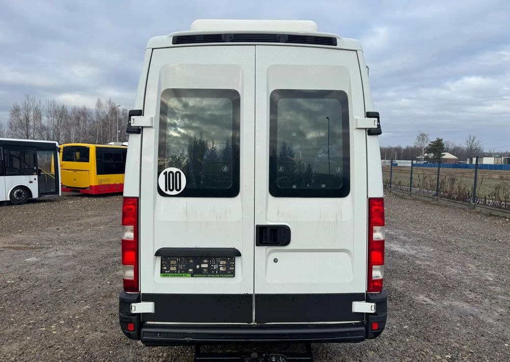 Iveco Daily - Mikroautobuss, Pasažieru furgons: foto 5 Iveco Daily - Mikroautobuss, Pasažieru furgons: foto 5
