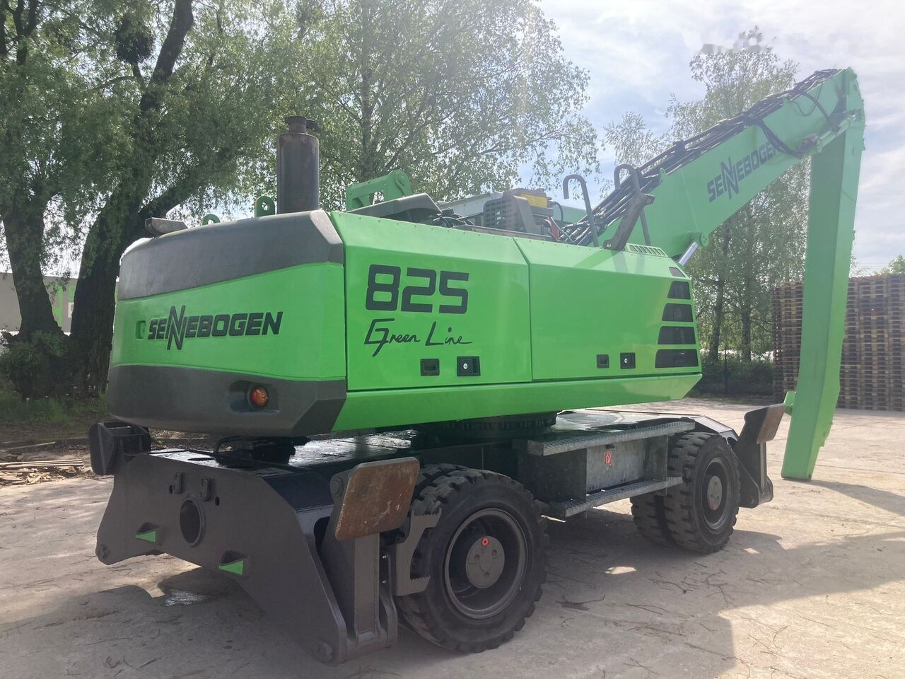Atkritumu iekrāvējs Sennebogen 825: foto 9