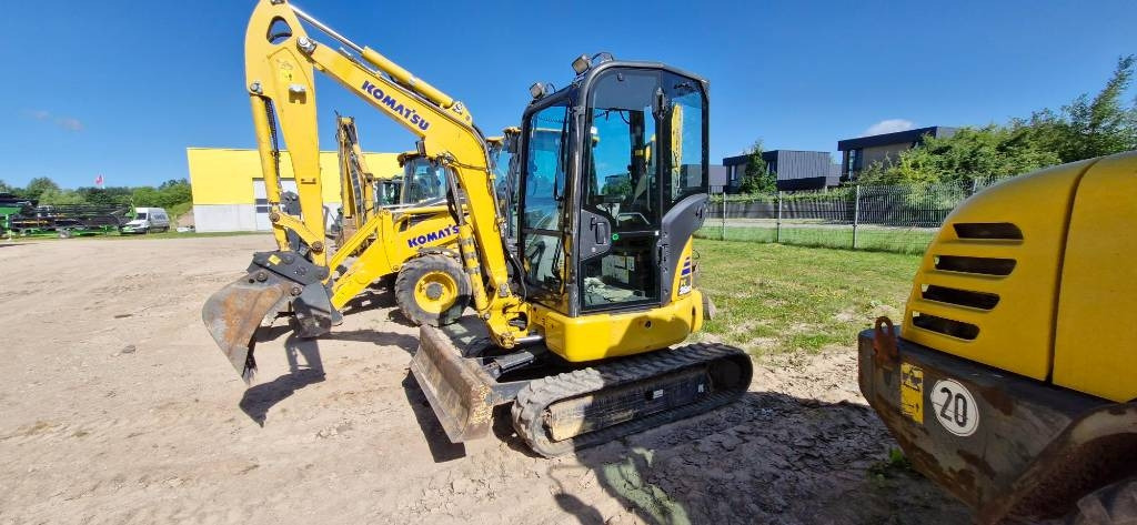 Komatsu PC 26 MR - Mini-ekskavators: foto 4 Komatsu PC 26 MR - Mini-ekskavators: foto 4