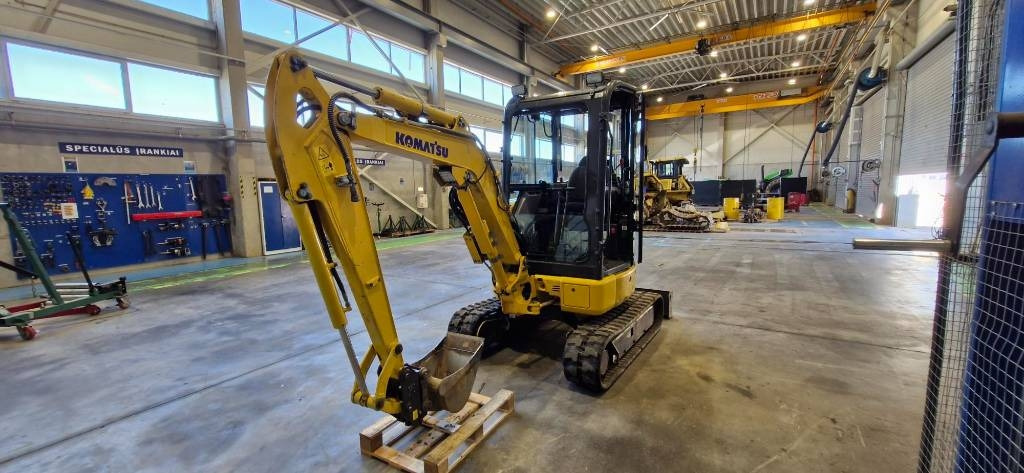 Komatsu PC 26 MR - Mini-ekskavators: foto 2 Komatsu PC 26 MR - Mini-ekskavators: foto 2