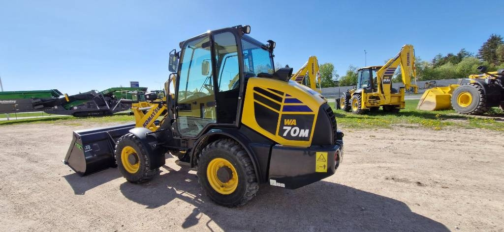 Komatsu WA 70 - Riteņu iekrāvējs: foto 3 Komatsu WA 70 - Riteņu iekrāvējs: foto 3