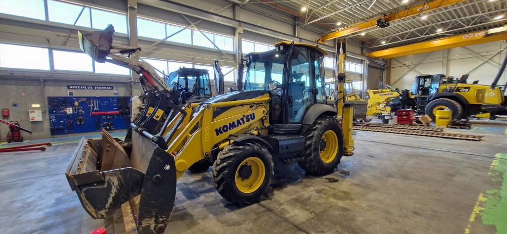Komatsu WB 93 R - Ekskavators-iekrāvējs: foto 5 Komatsu WB 93 R - Ekskavators-iekrāvējs: foto 5