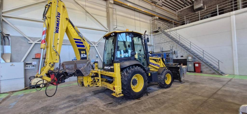 Komatsu WB 93 R - Ekskavators-iekrāvējs: foto 3 Komatsu WB 93 R - Ekskavators-iekrāvējs: foto 3