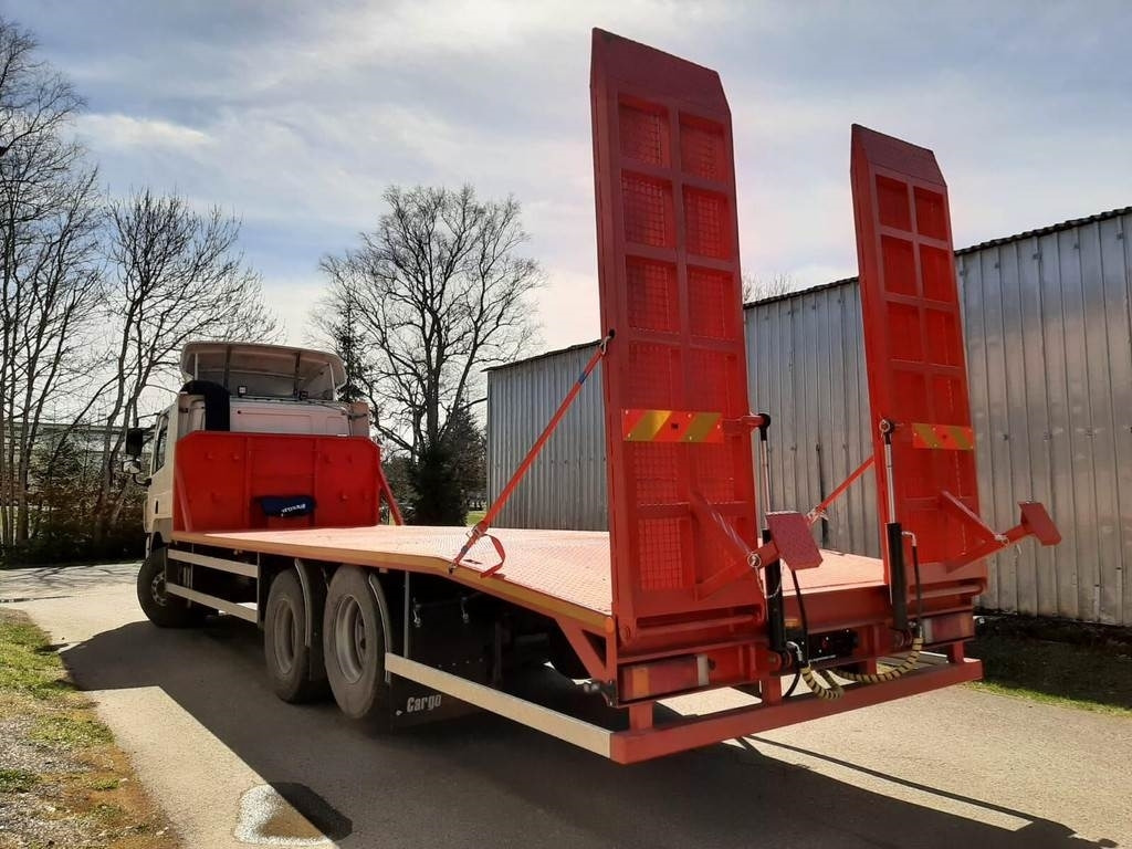 DAF 85.410 6X2 CAR TRANSPORTER - Autovedējs: foto 2 DAF 85.410 6X2 CAR TRANSPORTER - Autovedējs: foto 2