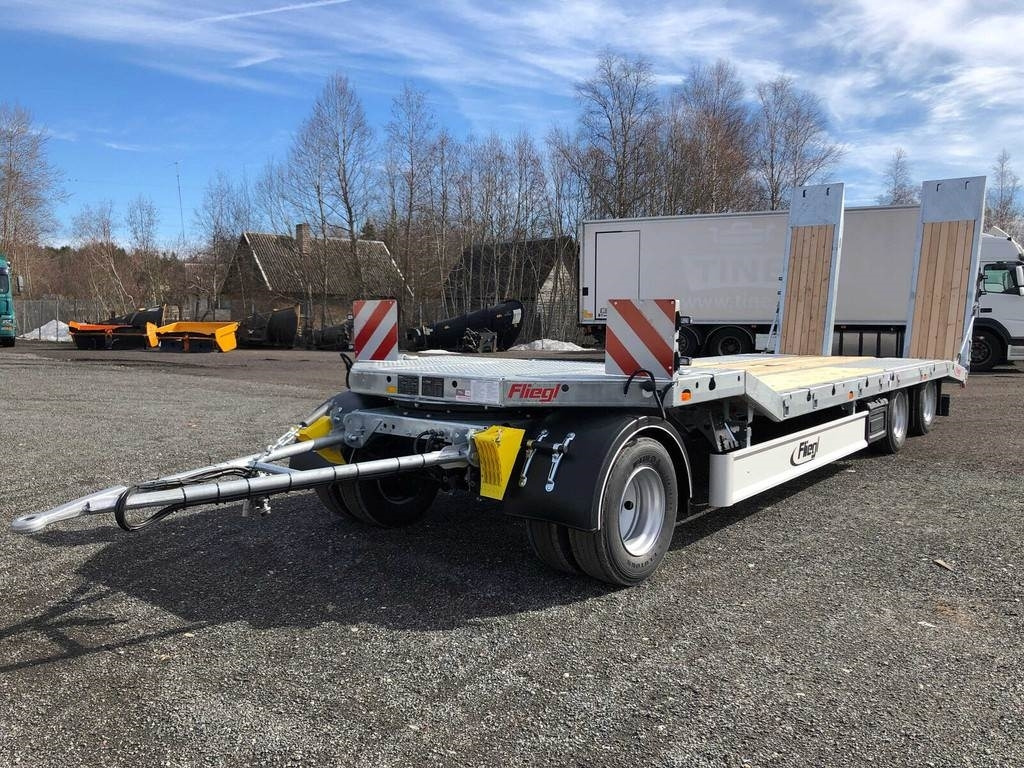 Fliegl DTS-S 300 - Piekabe zema profila platforma: foto 1 Fliegl DTS-S 300 - Piekabe zema profila platforma: foto 1