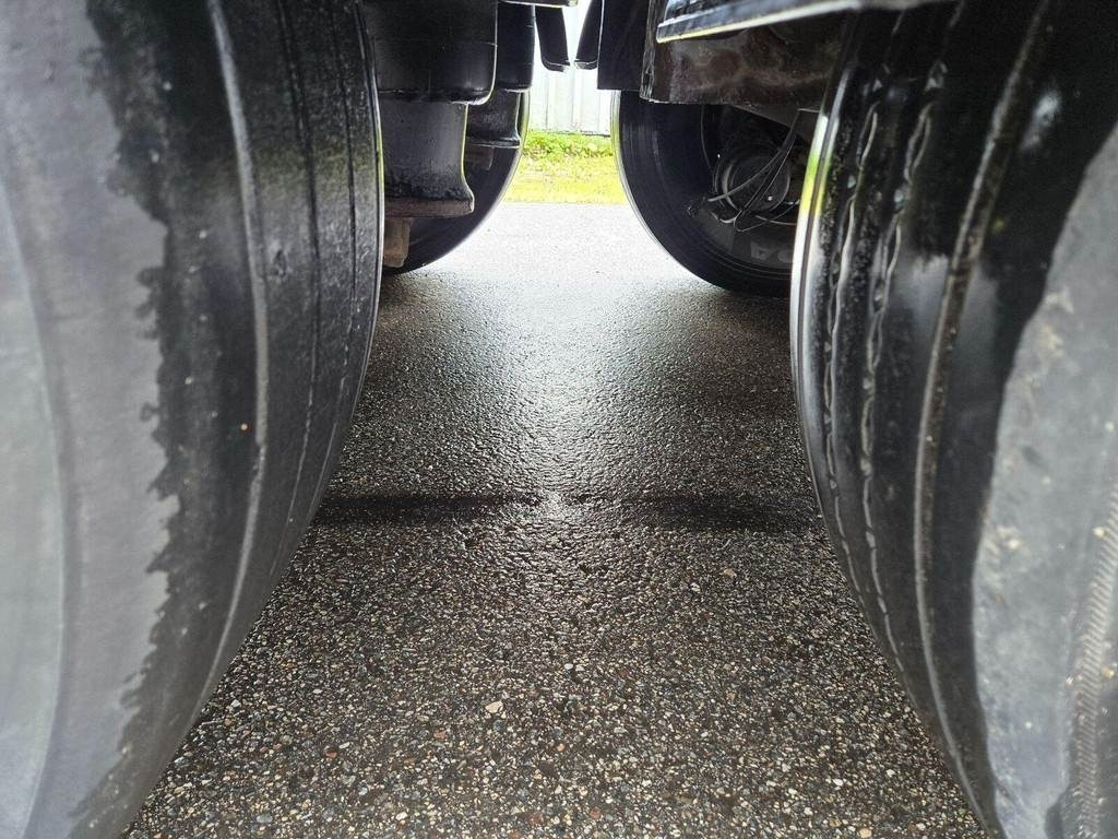 Knapen Trailers K200 - Puspiekabe kustīgās grīdas: foto 3 Knapen Trailers K200 - Puspiekabe kustīgās grīdas: foto 3